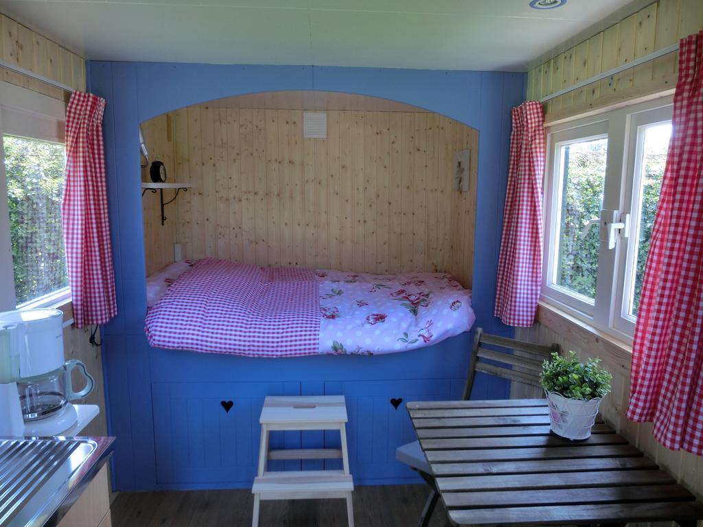 SomerenPipowagen Camping Puur Genieten住宿加早餐旅馆 客房 照片