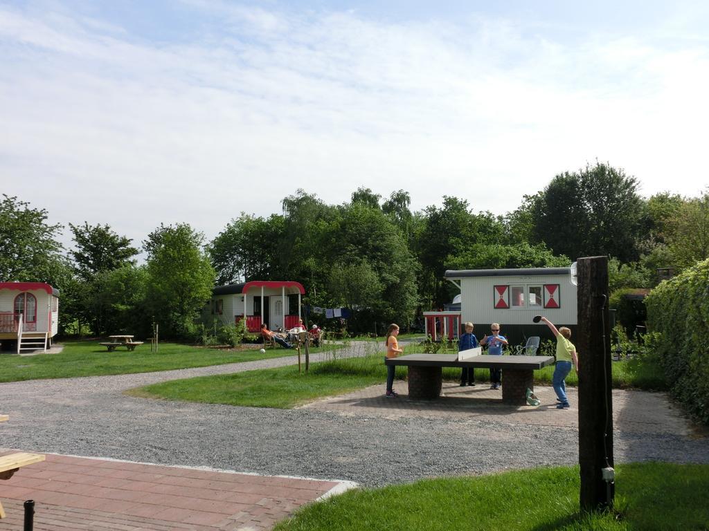 SomerenPipowagen Camping Puur Genieten住宿加早餐旅馆 外观 照片